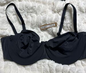Skims Smoothing Intimates Unlined Strapless Bra Onyx Size 44D